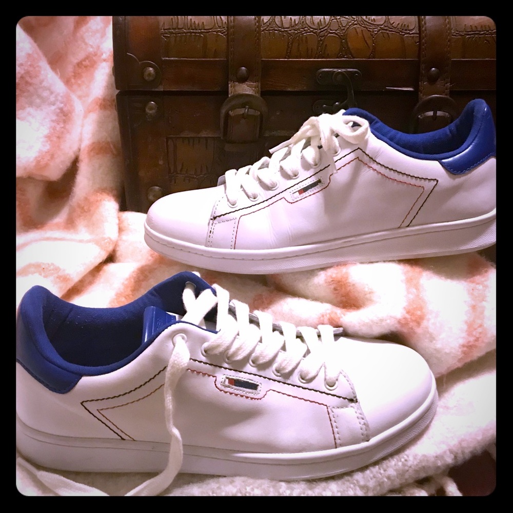 Tommy Hilfiger White Leather Flag Logo Sneakers